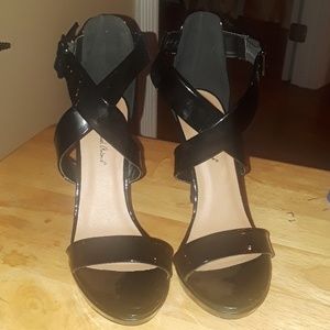 Black Strappy Heel